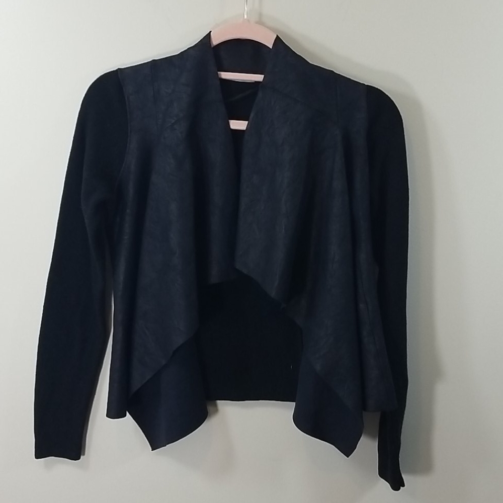 T TAHARI Black Faux Leather Suede Open Front Waterfall Jacket XS - Picture 3 of 10